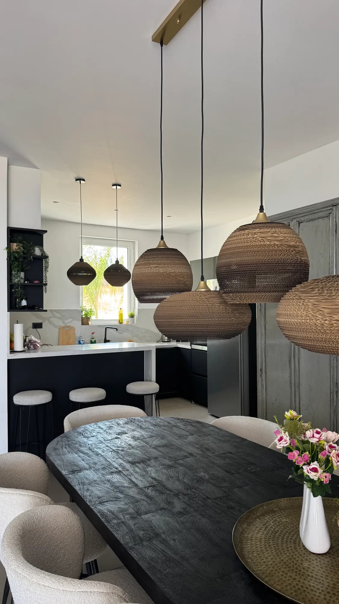 Wohnzimmer & Küche